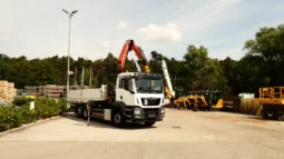 
										LKW mit Kran full									