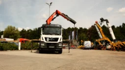 
										LKW mit Kran full									